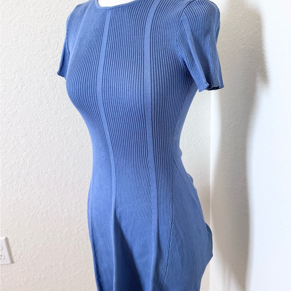 H & M Rib-Knit Dress - Picture 4 of 9